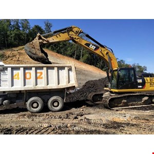 sewa alat berat berau-1