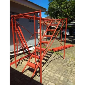 scaffolding malinau