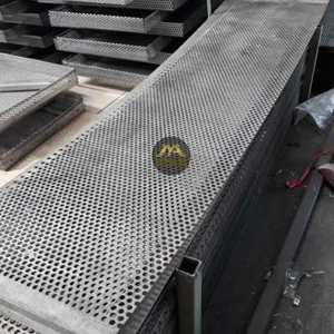 plat perforated stainless