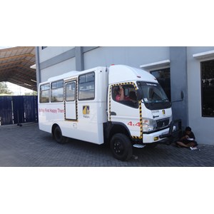 bus manhoul jemputan karyawan