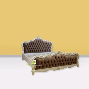tempat tidur desain klasik mewah elegant kerajinan kayu