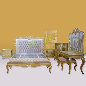 kamar set klasik mewah elegant warna gold kerajinan kayu