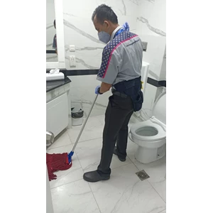 cleaning service check toilet lobyy di widya chandra jakarta