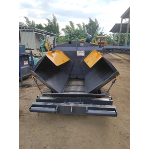 asphalt finisher sumitomo ha31w lebar 3 meter wheel code 1-6