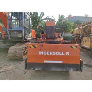 tandem roller ingersollrand dd65 kapasitas 6-8 ton-2