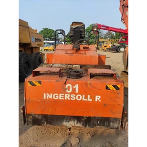 tandem roller ingersollrand dd65 kapasitas 6-8 ton-4