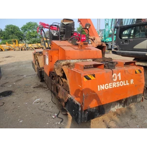 tandem roller ingersollrand dd65 kapasitas 6-8 ton