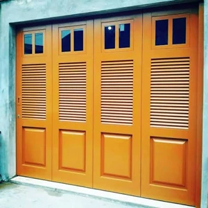 pintu garasi lipat minimalis kayu dan besi banjarmasin-7
