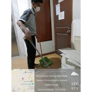 office boy/girl sweeping lantai dua 06 september 2022