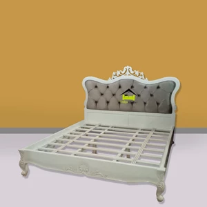tempat tidur desain cantik terbaru mebel jepara kerajinan kayu