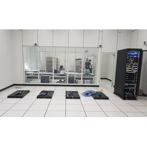 seismic isolator platform for rack server data center-7