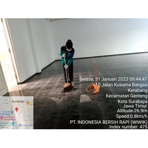 office boy/girl sweping ruangan fash lab surabaya 01 februari 2023