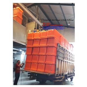 cool box ocean cap 120 liter-5