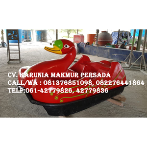 perahu bebek / perahu dan sampan motif bebek / sepeda air