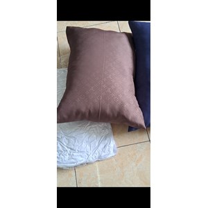 bantal nyaman, aksesoris tempat tidur, peralatan tidur-1