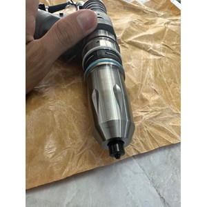 cummins 4903084 injector - m11 qsm11 ism11-1