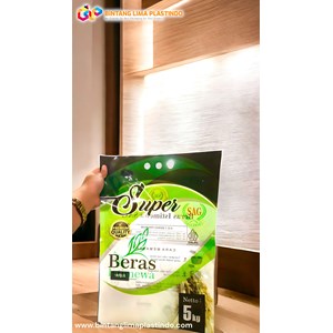 kemasan plastik pe color printing untuk beras 5kg-2