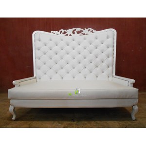 sofa pritisak semi bed kerajinan kayu-1