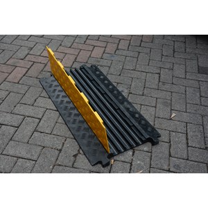 safety cable protector pelindung kabel 1 / 3 / 5 channel