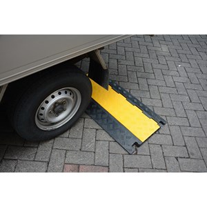 safety cable protector pelindung kabel 1 / 3 / 5 channel-1