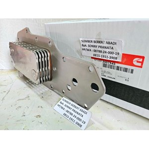 cummins 3957543 oil core cooler 3921557 3918292 3928907 3904320-1