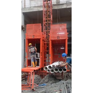 sewa passenger hoist denpasar | lift proyek | 085134789554-2