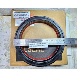 cummins 4965569 4926527 4962603 seal real crankshaft 4101422 3680095-1