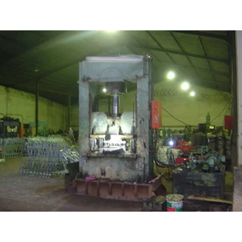 Manufacturing Hydraulic press machine ( Custom made capacity and size ~ for sheet metal work, baling, shearing, bending, forming, punching, lifting, etc) .