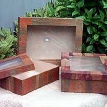 Box karton cover kertas kado