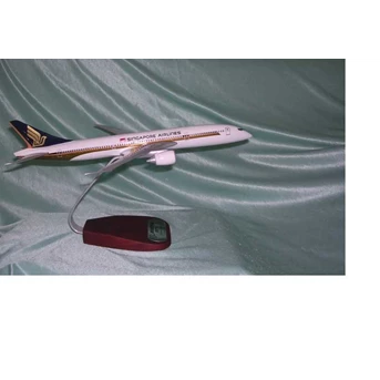 miniatur pesawat b 787