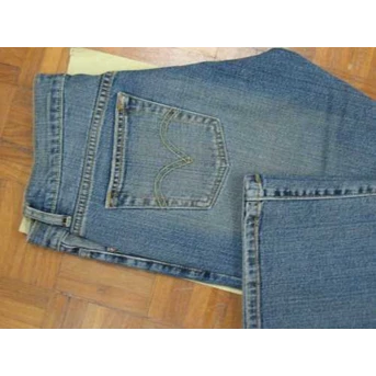 Jeans Levis Capri 515