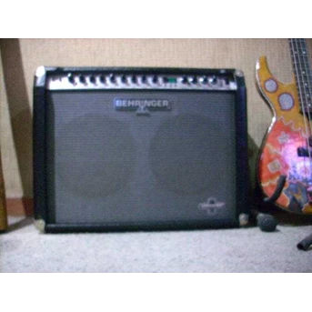 BEHRINGER GX210 VIRTUBE ULTRAWIN