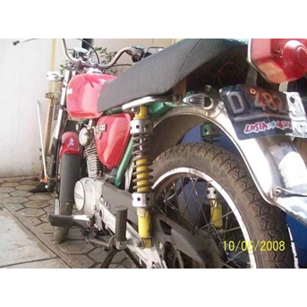 Honda CB 100 77 Merah Cabe antik