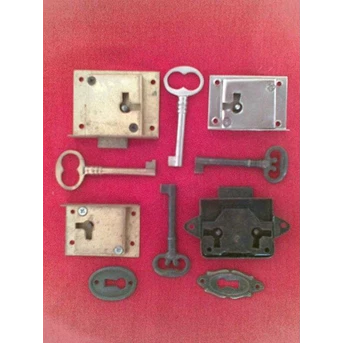 Kunci / Lock / Gembok