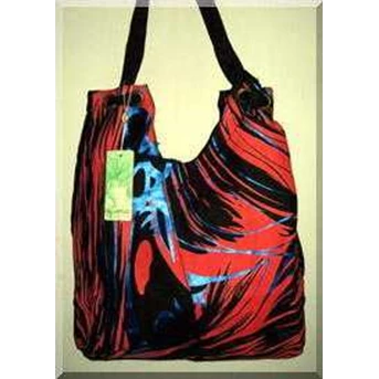 CUSTO 01 BLACK
