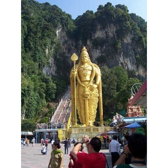 paket tour KUl-Genting 3D2N