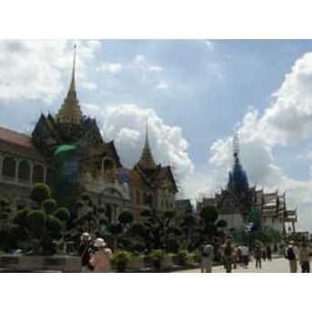 Paket tour Kul-Bangkok-Singapore 7D6N