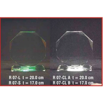 CRYSTAL R 07