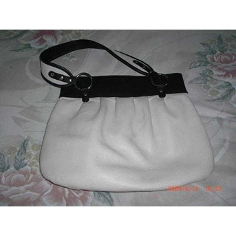 Tas Kulit Ceweq Kesukaan Q