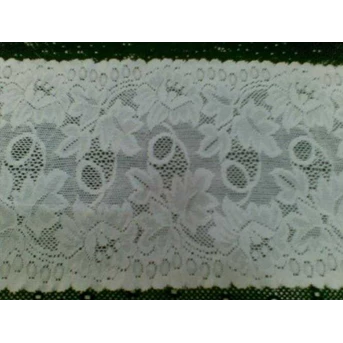 Elastic lace