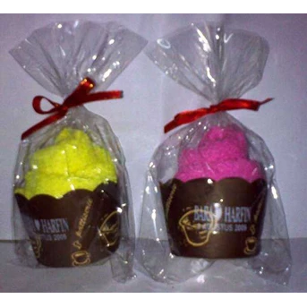 CAKE TOWEL MUFFIN