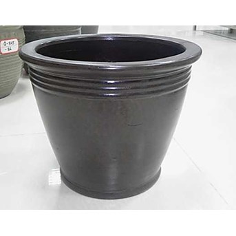 Clay pots