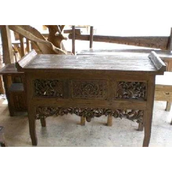 Console Ukir