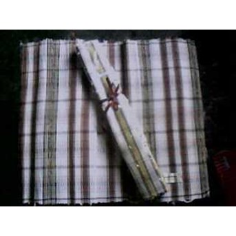 Placemate akar wangi