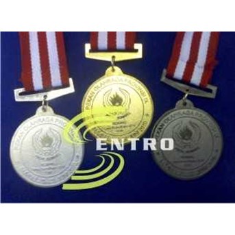 MEDALI PLAKAT PIALA TROPHY FIBER ACRILIK AKRILIK ACRYLIC KRISTAL CRYSTAL SOUVENIR HADIAH PROMOSI LASER SABLON ENGRAVING GRAFIR 2 DIMENSI 3 DIMENSI PENGHARGAAN SEMINAR KENANG-KENANGAN SOVENIR KEJUARAAN
