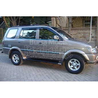 Dijual Isuzu Panther Grand Touring 2004