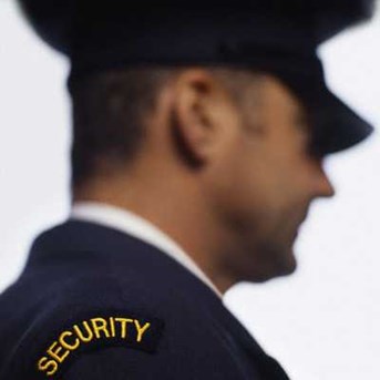 Outsourcing Management dan Security