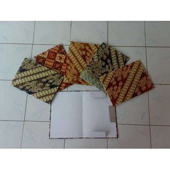perangkat upacara bendera ( batik)