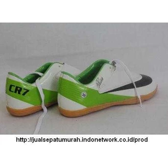 Sepatu Futsal Nike Mercurial CR7 Putih-Hijau ( UK 39-43)