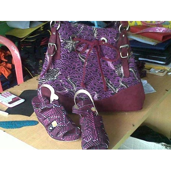 Tas Batik Dan Selop Batik